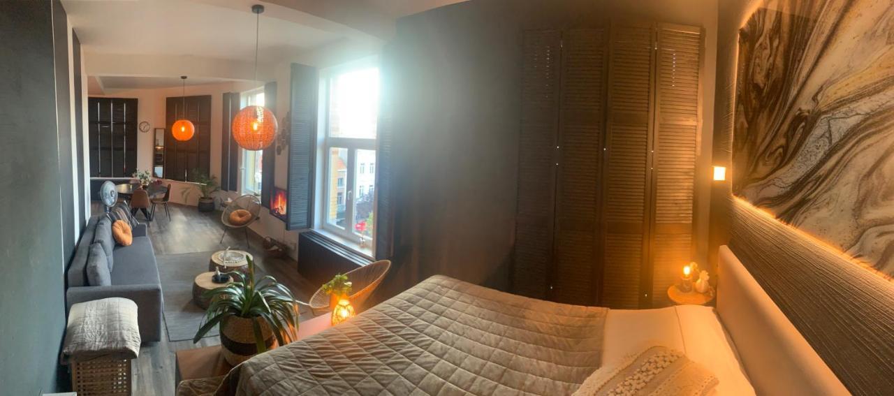 Sleep Inn - Black And Gold Loft Antwerp Cityview Eksteriør bilde